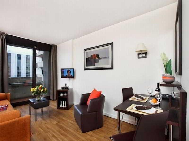 Aparthotel Citadines La Défense Paris Courbevoie Esterno foto