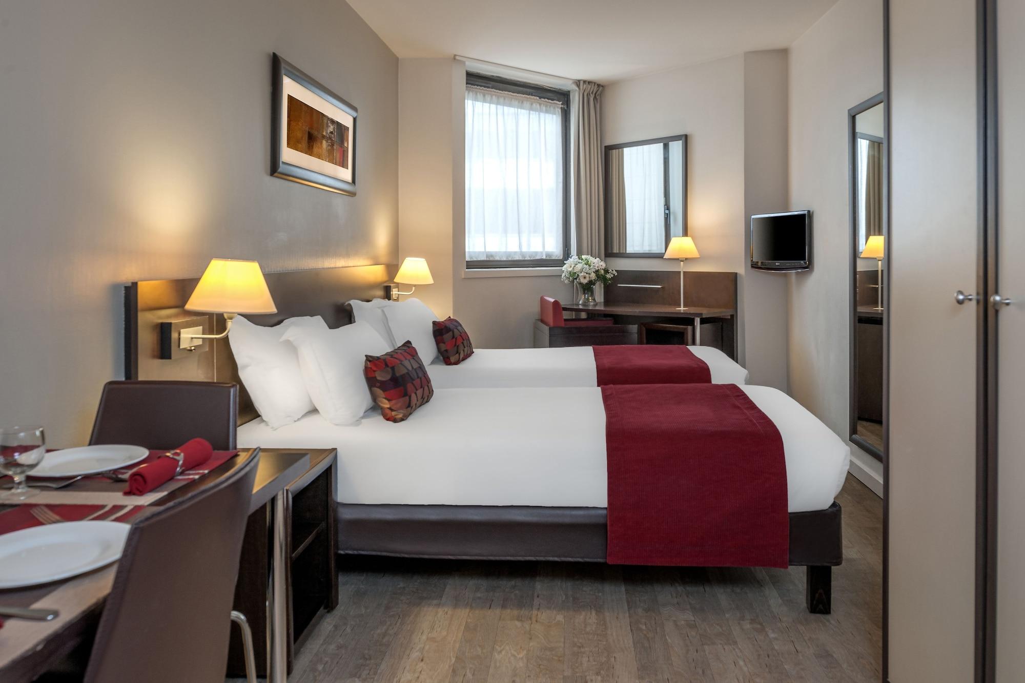 Aparthotel Citadines La Défense Paris Courbevoie Esterno foto