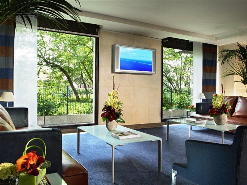 Aparthotel Citadines La Défense Paris Courbevoie Esterno foto