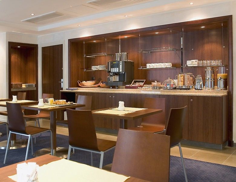 Aparthotel Citadines La Défense Paris Courbevoie Esterno foto