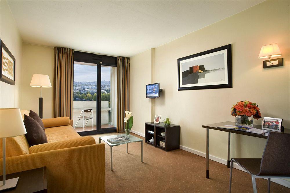 Aparthotel Citadines La Défense Paris Courbevoie Esterno foto
